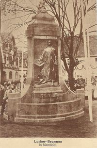 Reliefs des Lutherbrunnens in Mansfeld, Lutherdenkmal Mansfeld, Lutherbrunnen Mansfeld; Postkarte Lutherdenkmal, Lutherdenkmal, Luther Briefmarken, Martin Luther, Luther-Denkm&auml;ler, Lutherdenkm&auml;ler, Martin Luther Denkmal