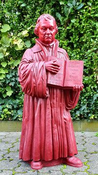 Martin Luther, 2010, Ottmar H&ouml;rl, Luther Skulptur